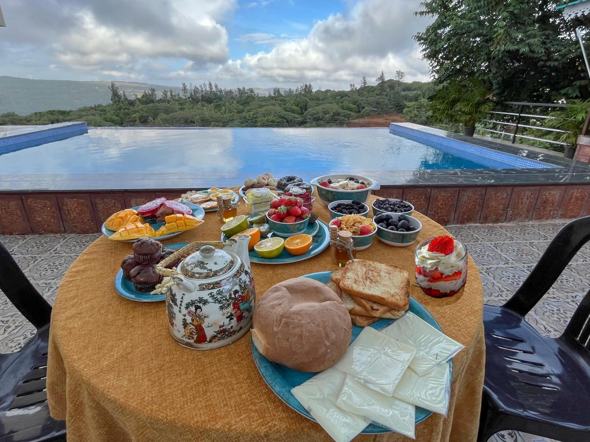 Elsewhere Villa By Hill Staytion Mahābaleshwar Buitenkant foto